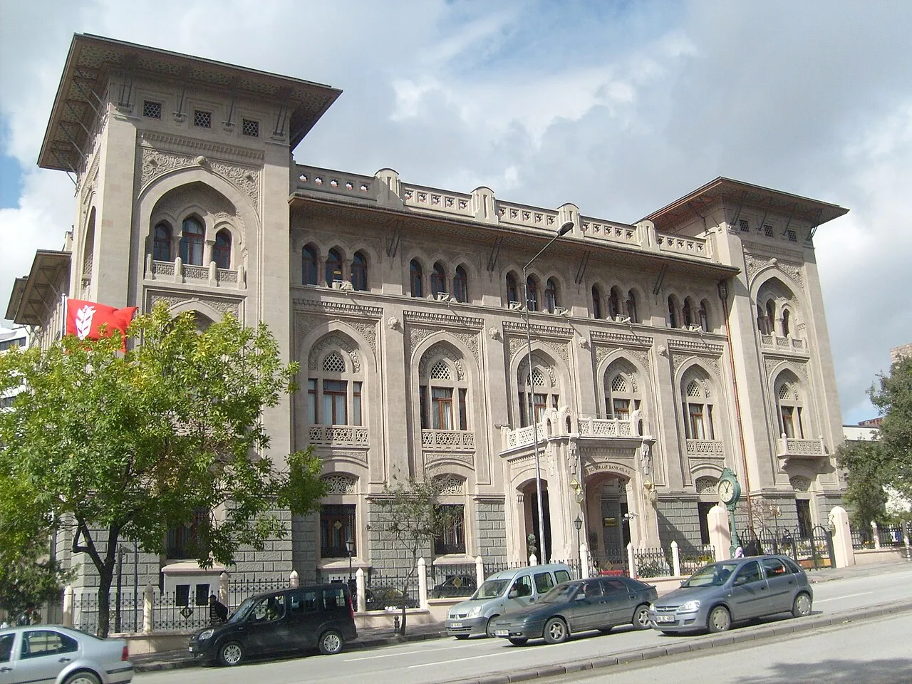 Ziraat Bankası’nın Ankara’daki tarihî genel müdürlük binası, 2010